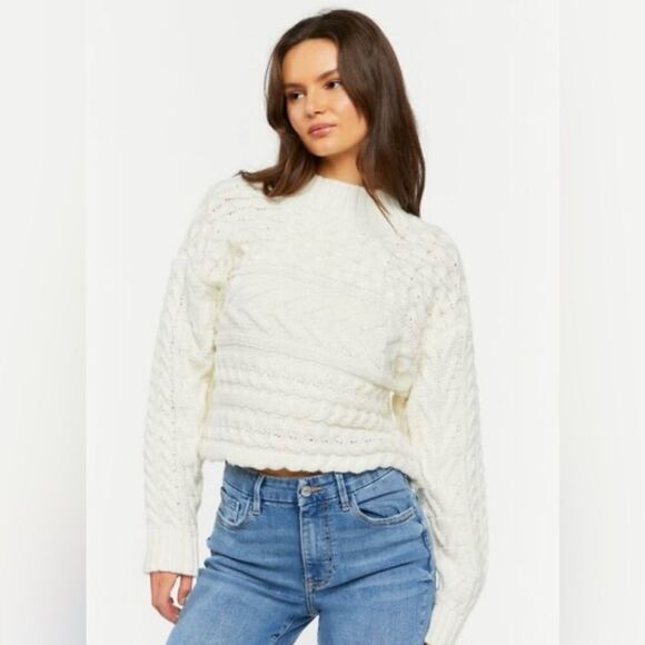 F21 M White Horizontal Cable Knit Mock Neck Crop Sweater - Picture 1 of 15